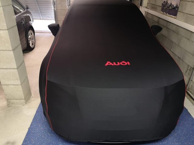 Housse Audi Rs5 Noire Passepoil Orange Showroom