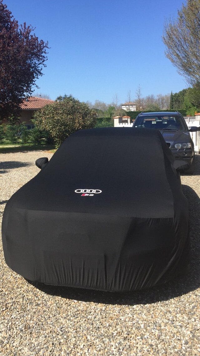 bache audi a4 avant noire protection allee