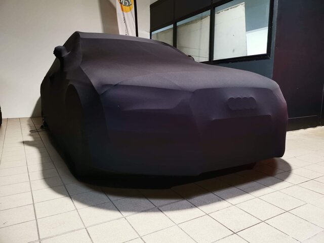housse audi a1 noire logo anneaux interieur