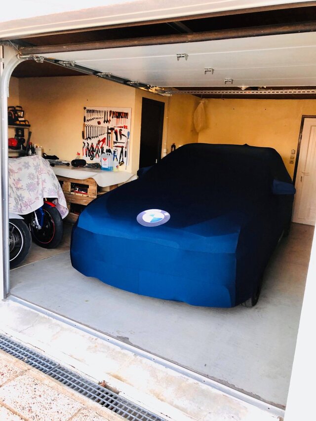 Bache Bmw Serie 3 Noire Bleue Garage
