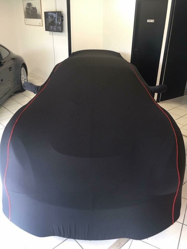 housse lotus elise rouge sur mesure