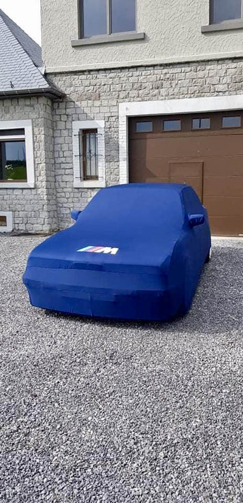 https://www.dustcover.fr/img/exemples/BMW/BMW-Serie-3-E30/BMW-Serie-3-E30-2.jpg